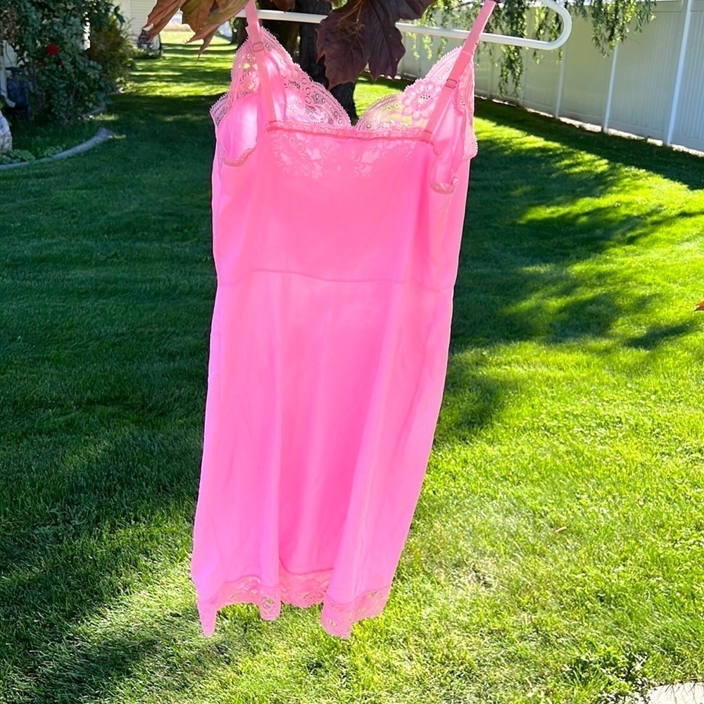 Vintage 60s Barbie Pink Slip - Picture 4 of 10